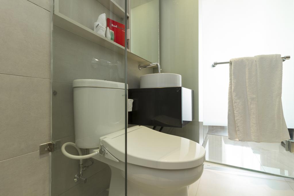 Reddoorz Plus Near Perbanas Yakarta Exterior foto